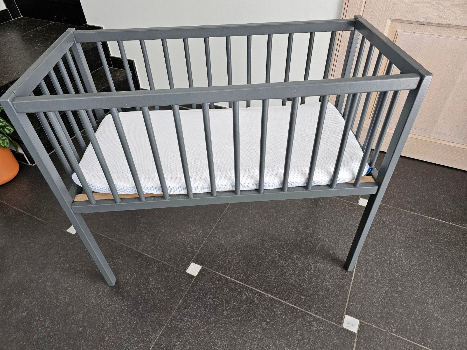 Wieg + aerosleep matras + topper + hoeslaken, Ophalen, Wieg