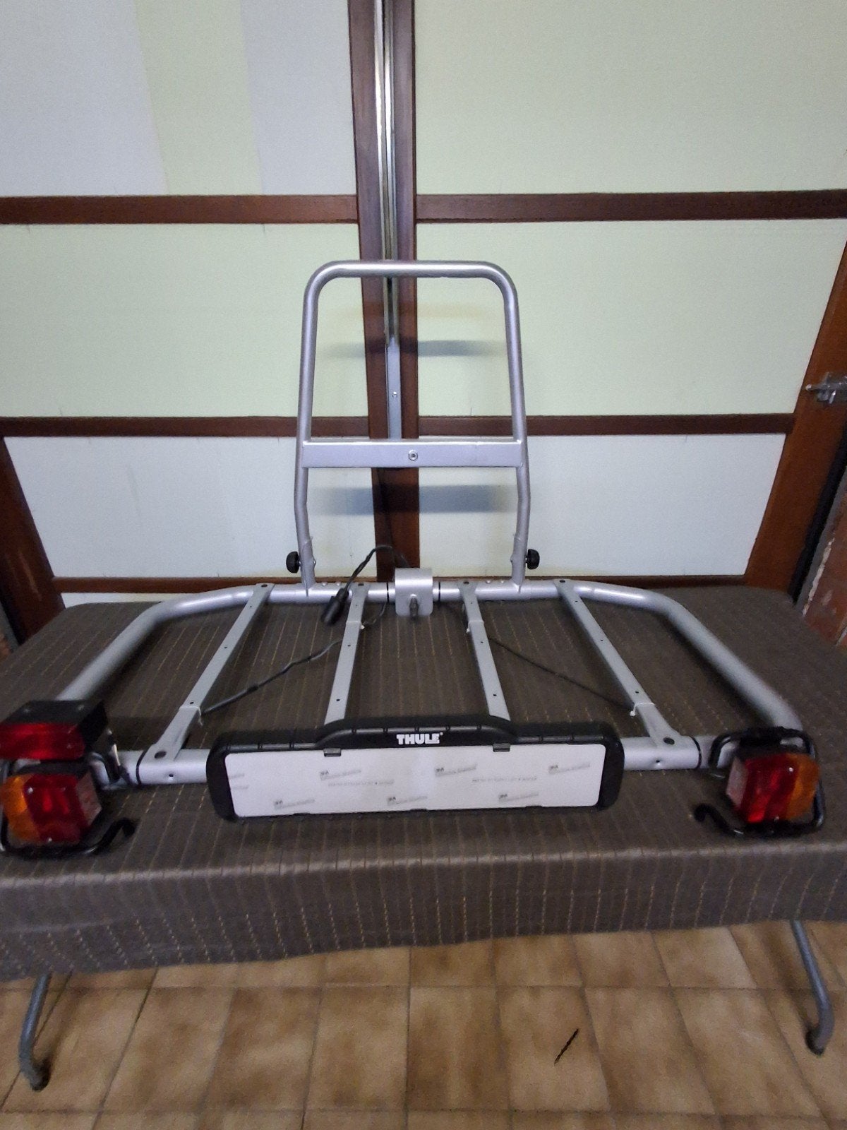 THULE multifunctioneel trekhaakplatform, Ophalen