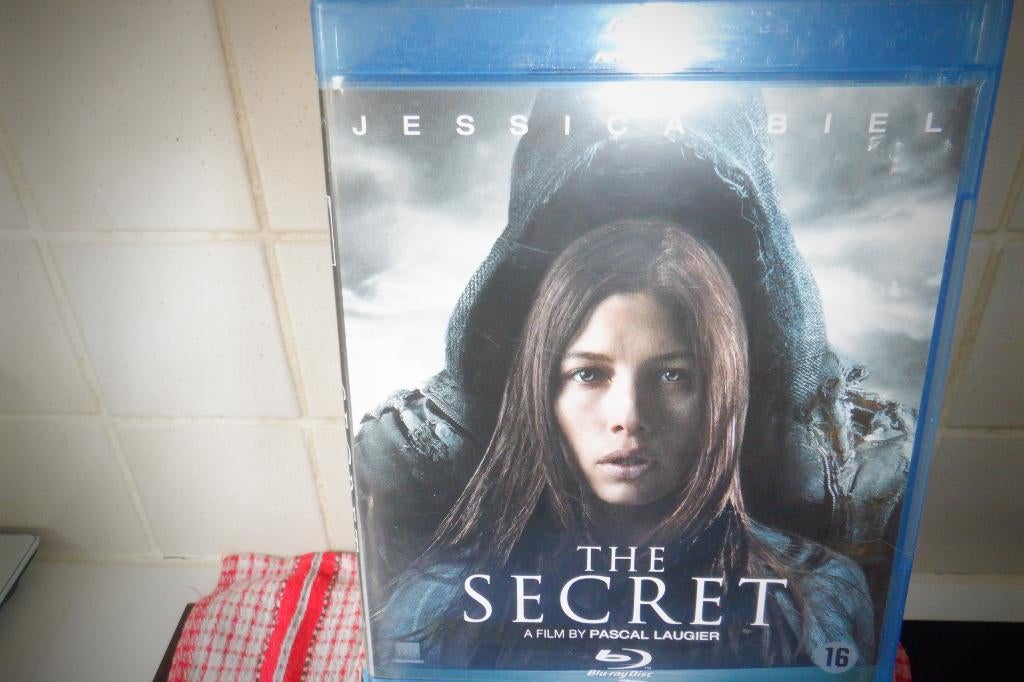 BLU RAY The Secret.(Jessica Biel), CD & DVD, Blu-ray, Comme neuf, Horreur, Enlèvement ou Envoi