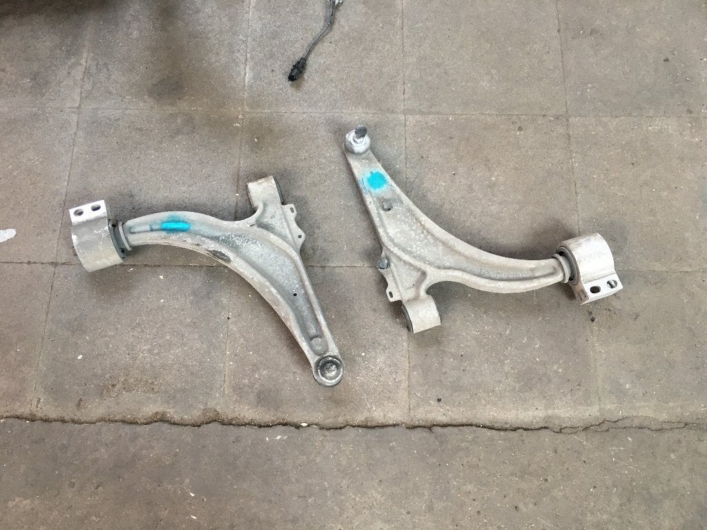 TRIANGLE DE SUSPENSION OPEL ASTRA J, RUE BRIGADE PIRON 307, Enlèvement, Utilisé, Garage_bila@yahoo.fr