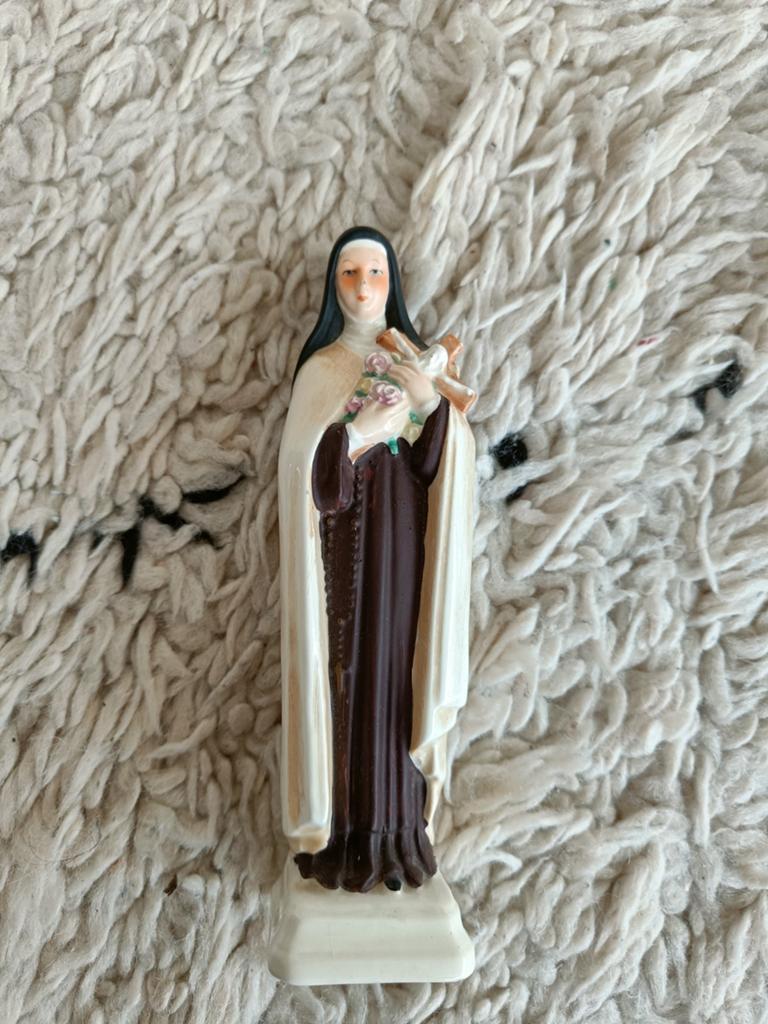 Beeld porselein heilige Theresia van Lisieux, Antiek en Kunst, Ophalen
