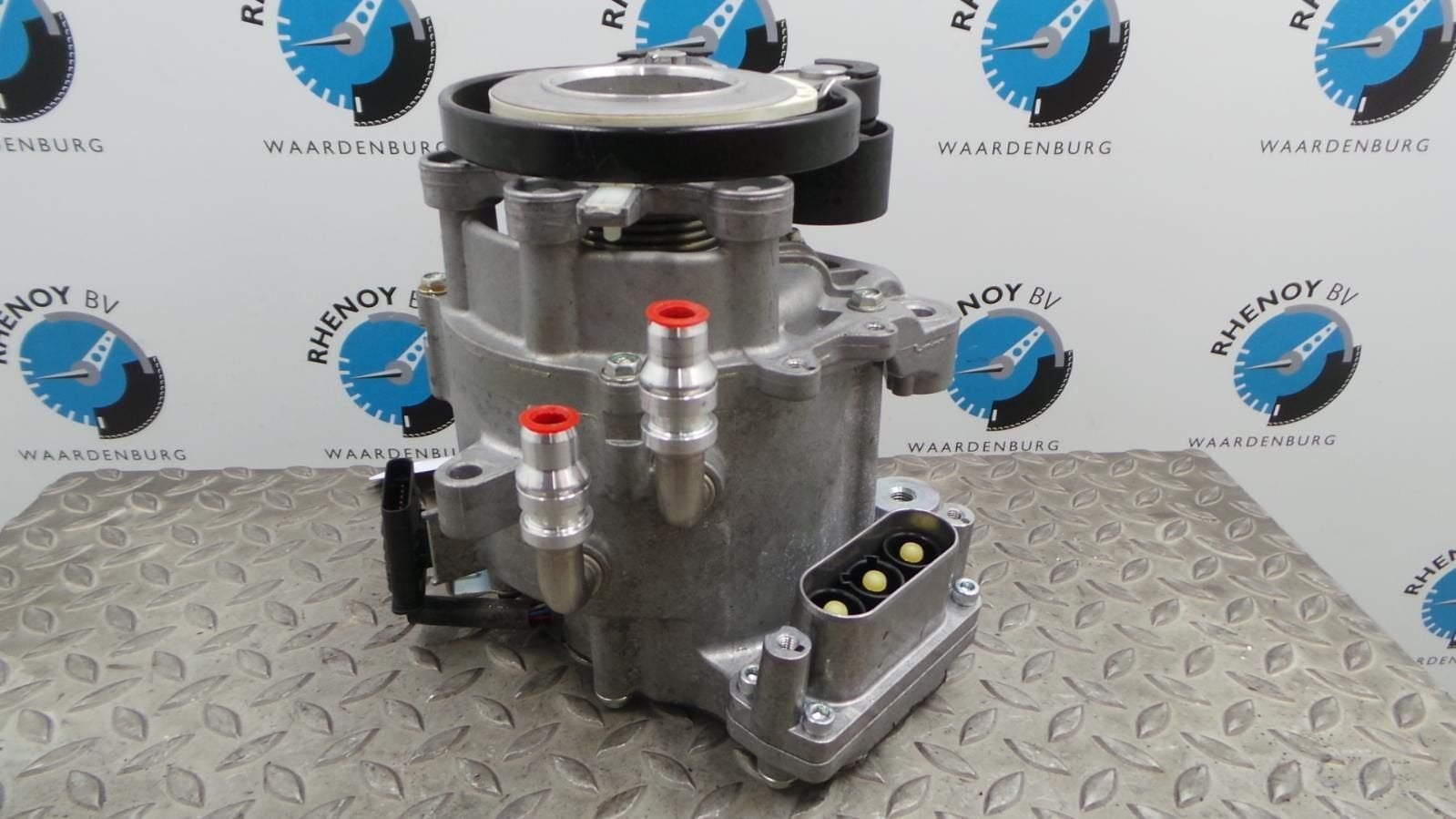BMW 2 SERIES TOURER DYNAMO 2015, Ophalen of Verzenden, Gebruikt, Stiba lid
