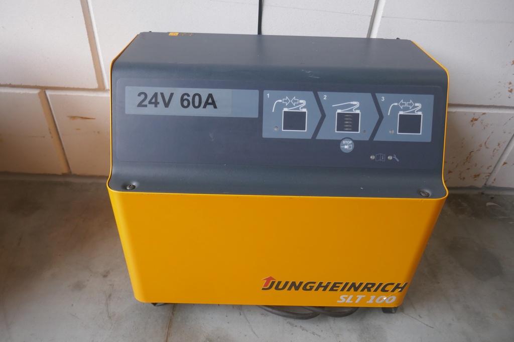 Gebruikte lader palletwagen, stapelaar Jungheinrich 24volt 6