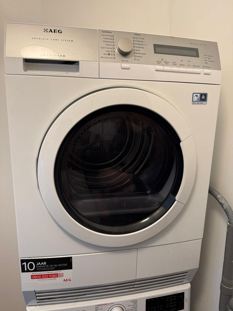 Droogkast 8 kg AEG, Elektronische apparatuur, Droogkasten, Ophalen, Zo goed als nieuw