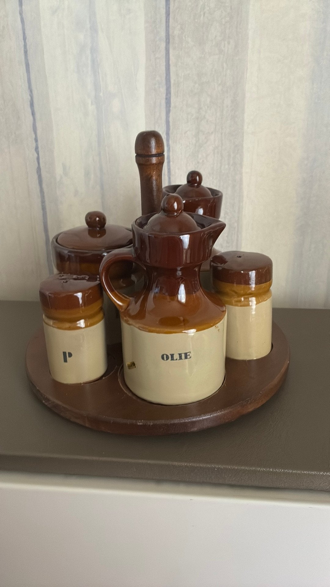 vintage keramische kruiden‑ of olie‑azijnset, Ophalen, Zo goed als nieuw
