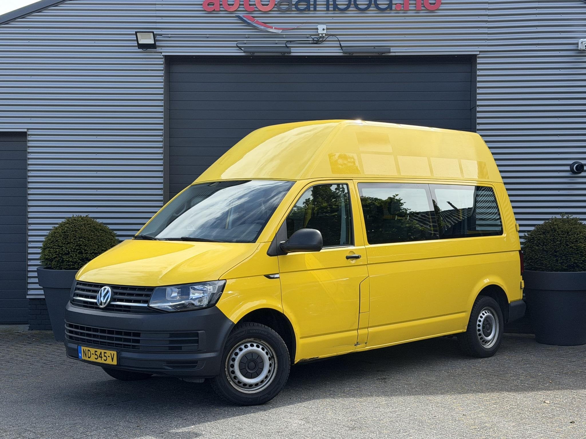 Volkswagen Transporter Kombi 2.0 TDI L2H3 Highline | Navigat, Auto's, Voorwielaandrijving, Stof, Gebruikt, 4 cilinders