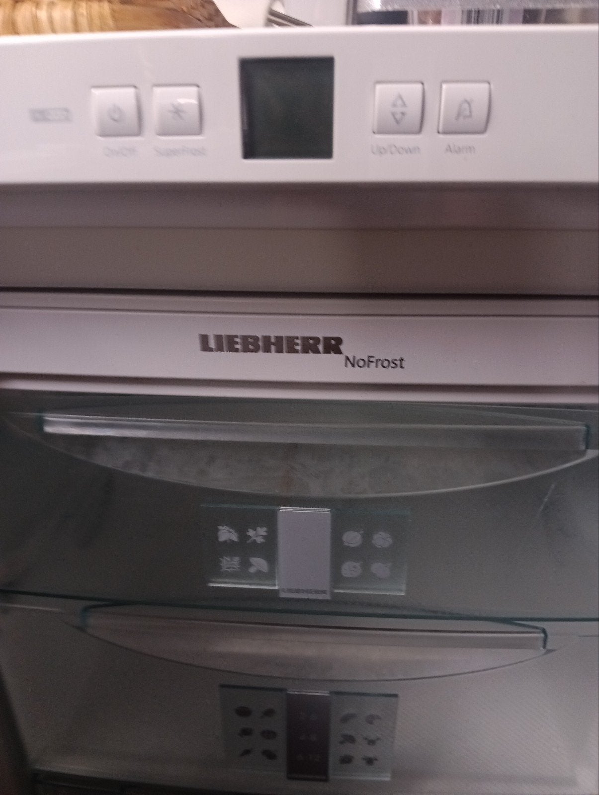 Liebherr vriezer nofrost   "goed lezen ", 140 tot 160 cm, Niet werkend, Ophalen, Vrieskast