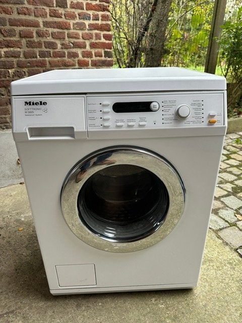 Machine à laver Miele classe A +++ 1600 tr/min, Electroménager, 6 à 8 kg, 85 à 90 cm, 1600 tours ou plus, Chargeur frontal
