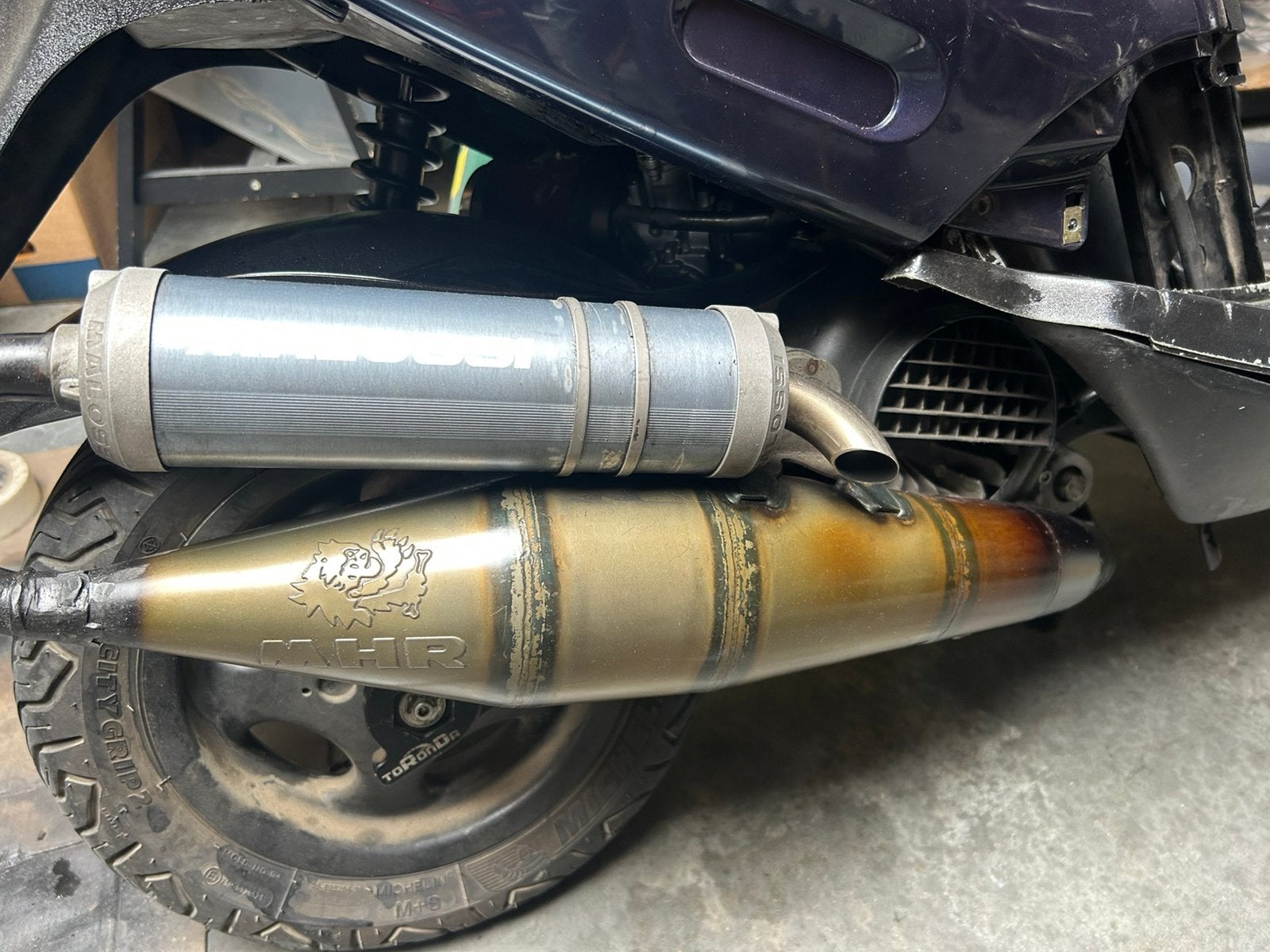 Malossi MHR 125/180cc uitlaat, Fietsen en Brommers, Ophalen of Verzenden, Zo goed als nieuw, Uitlaat