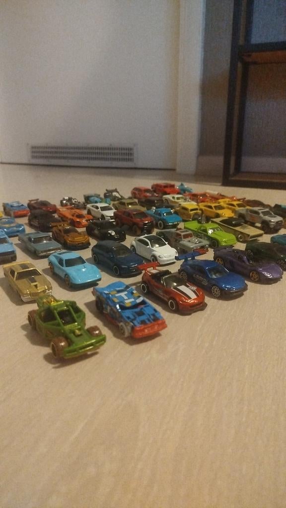 50 hotwheels auto's, Verzamelen, Flippo's, Ophalen of Verzenden