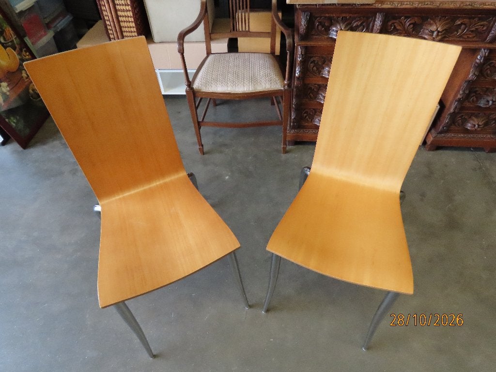Olly Tango Stoelen (2st.) Design Stoel by Phillipe Starck, Ophalen, Gebruikt, Twee, Bruin