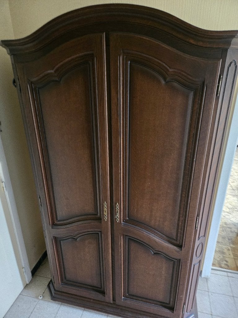 Hallkast, Ophalen