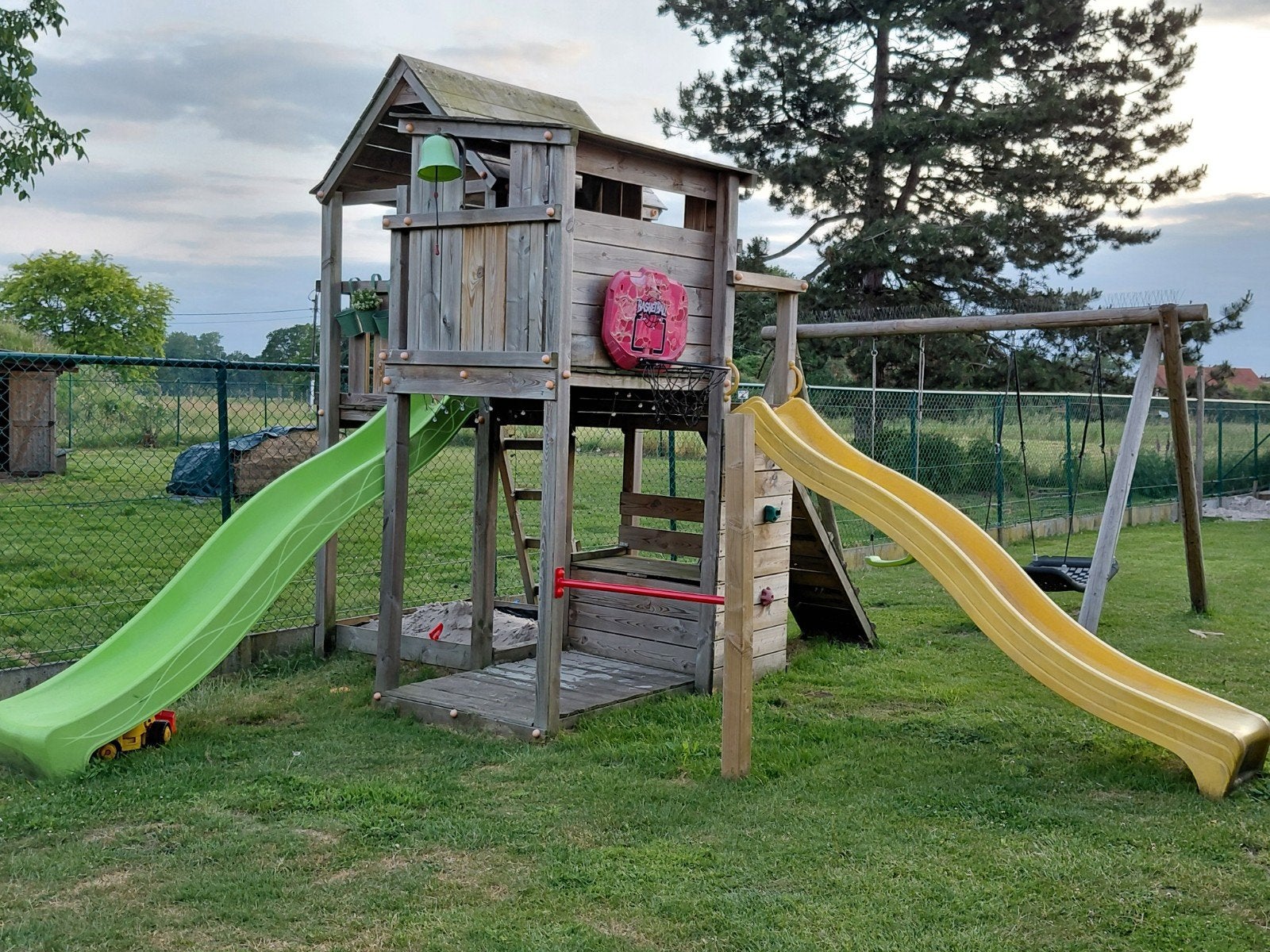Speeltoren met 2 glijbanen, Enlèvement, Bac à sable