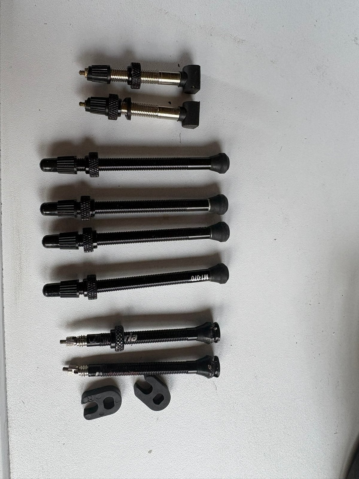 Nieuwe tubeless ventielen te koop, Ophalen of Verzenden