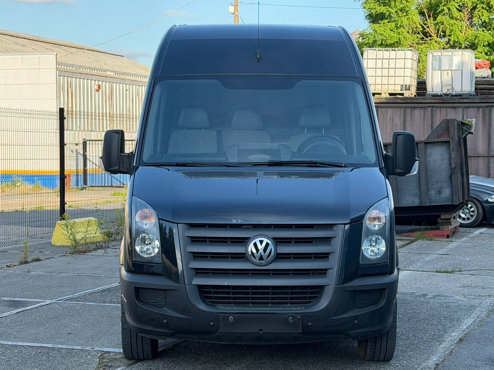 Volkswagen Crafter 2.5 Tdi / H2L2 - Airco - Carnet - TVA !, Autos, Achat, Entreprise, 3 places, 5 portes