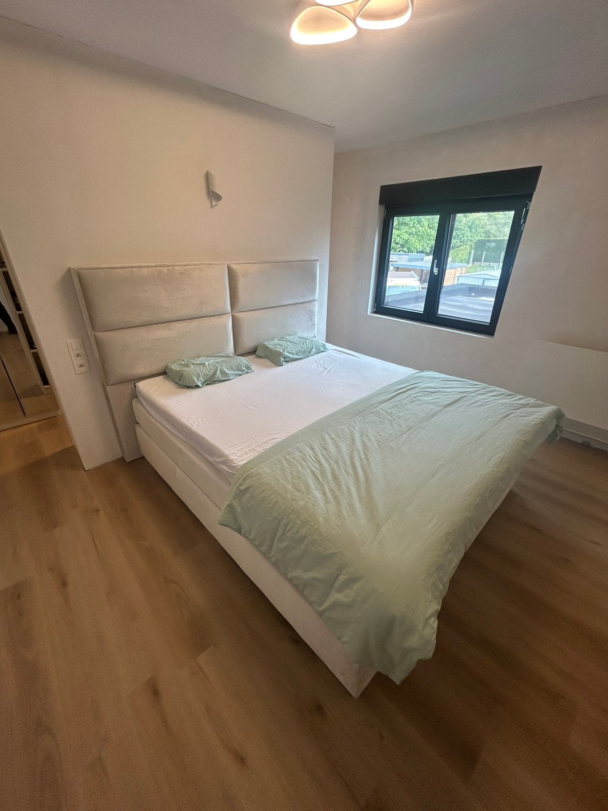 Nieuwstaat Boxspring 180x210, Huis en Inrichting, Slaapkamer | Boxsprings, Ophalen, 210 cm, Tweepersoons, Zo goed als nieuw