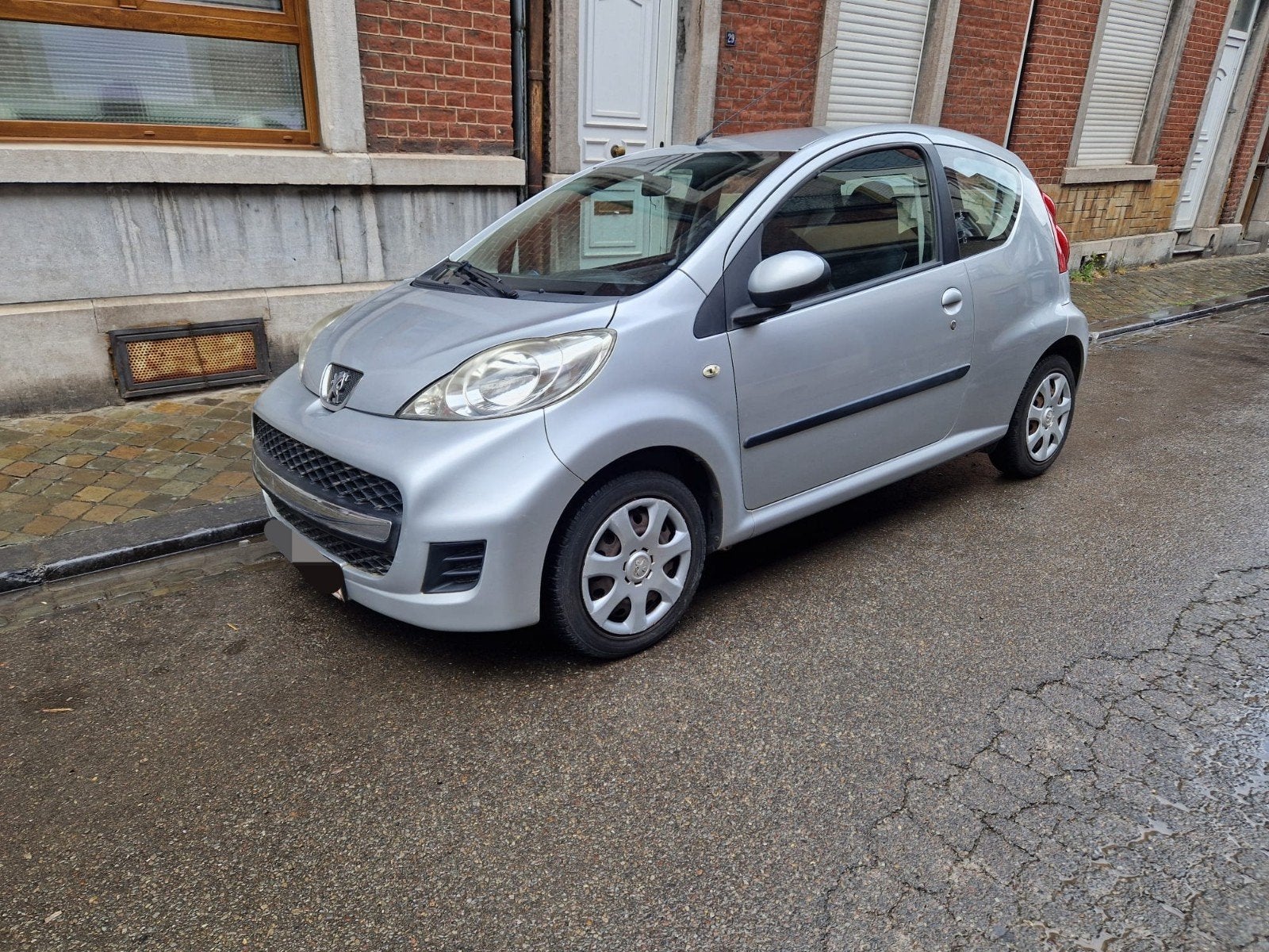 Peugeot 107 1.0cc essence prêt à immatriculer 133000km, Autos, Achat, 50 kW, 900 kg, Particulier