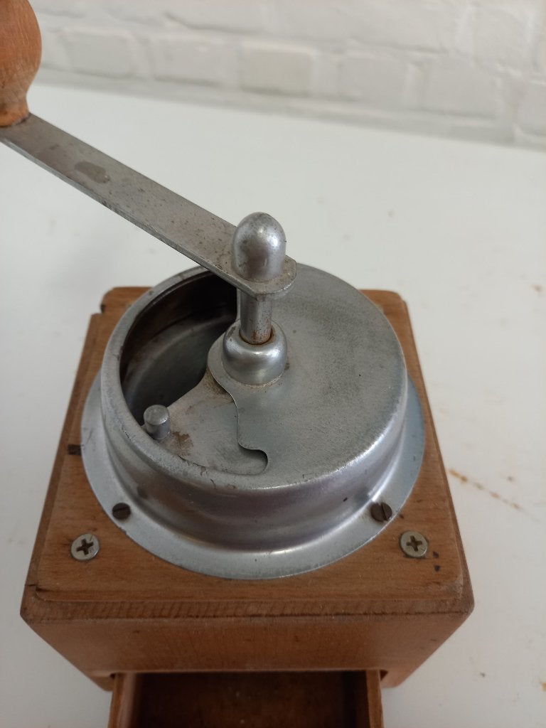Ancien moulin à café (numéro 2), Enlèvement