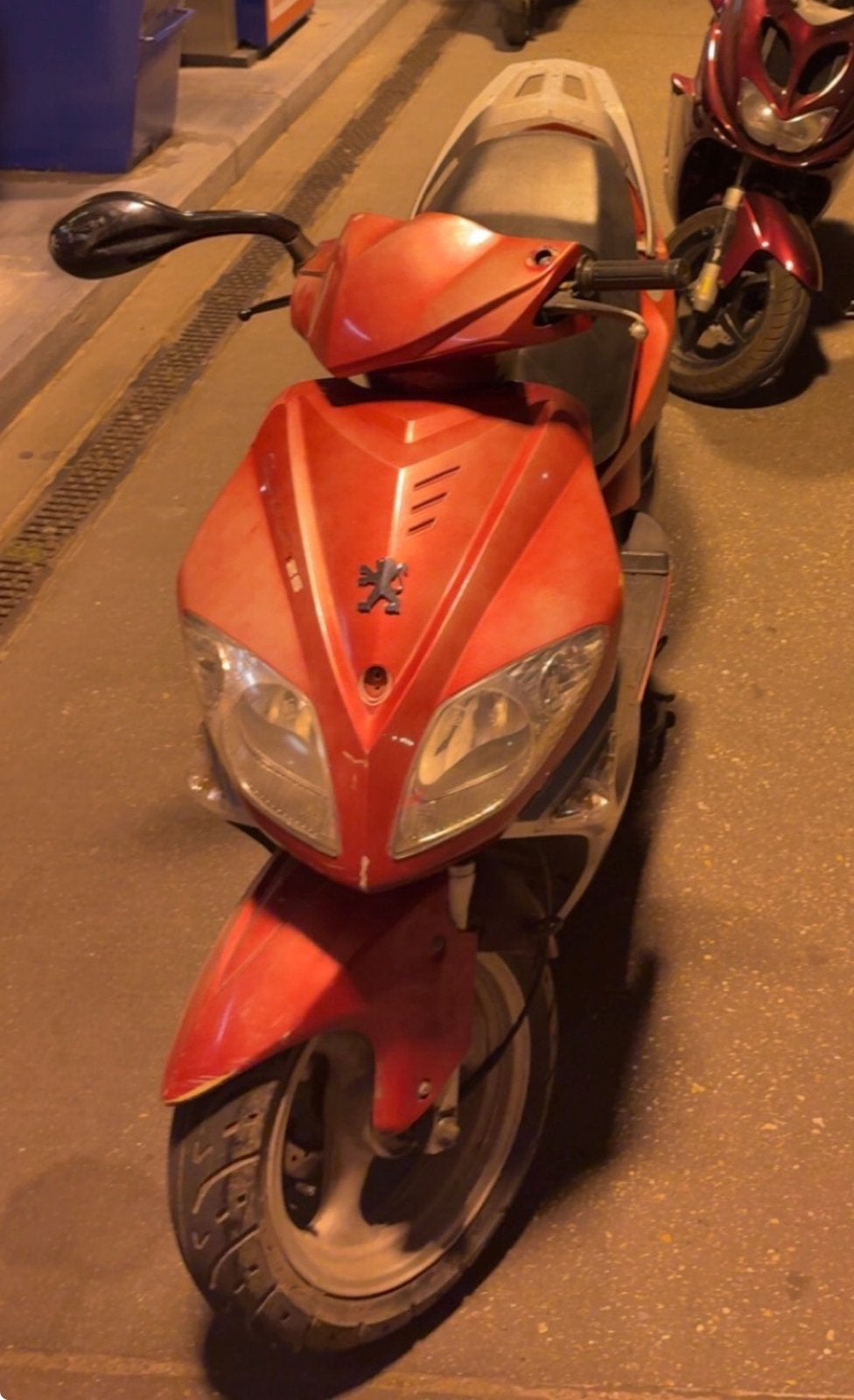 Peugot sum up 125 cc A1, Enlèvement ou Envoi, Comme neuf