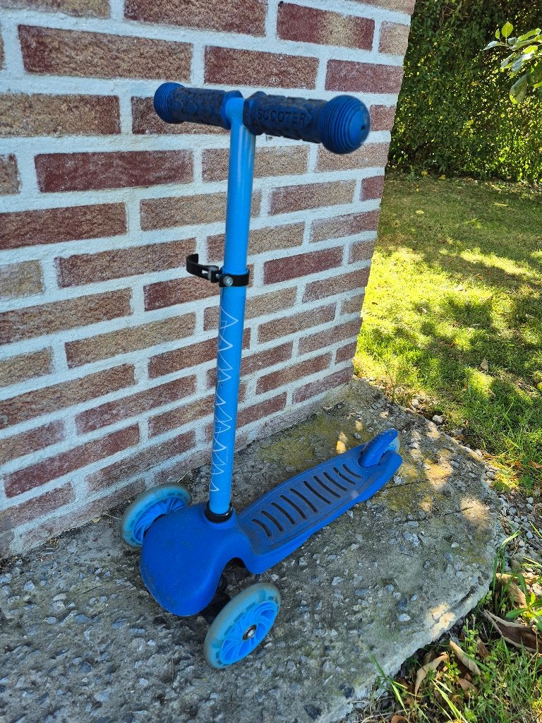 Trotinette enfant, Vélos & Vélomoteurs, Enlèvement, Utilisé