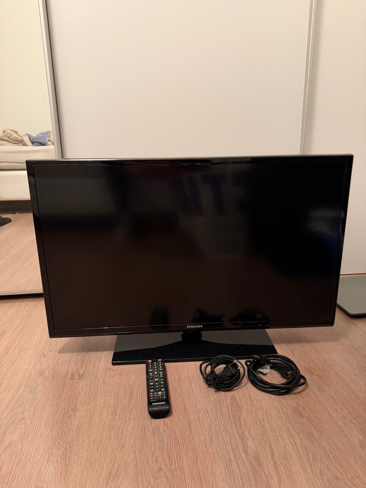 Samsung UE32EH4003W Televisie + alle accessoires, Enlèvement ou Envoi, Utilisé, LED, Samsung