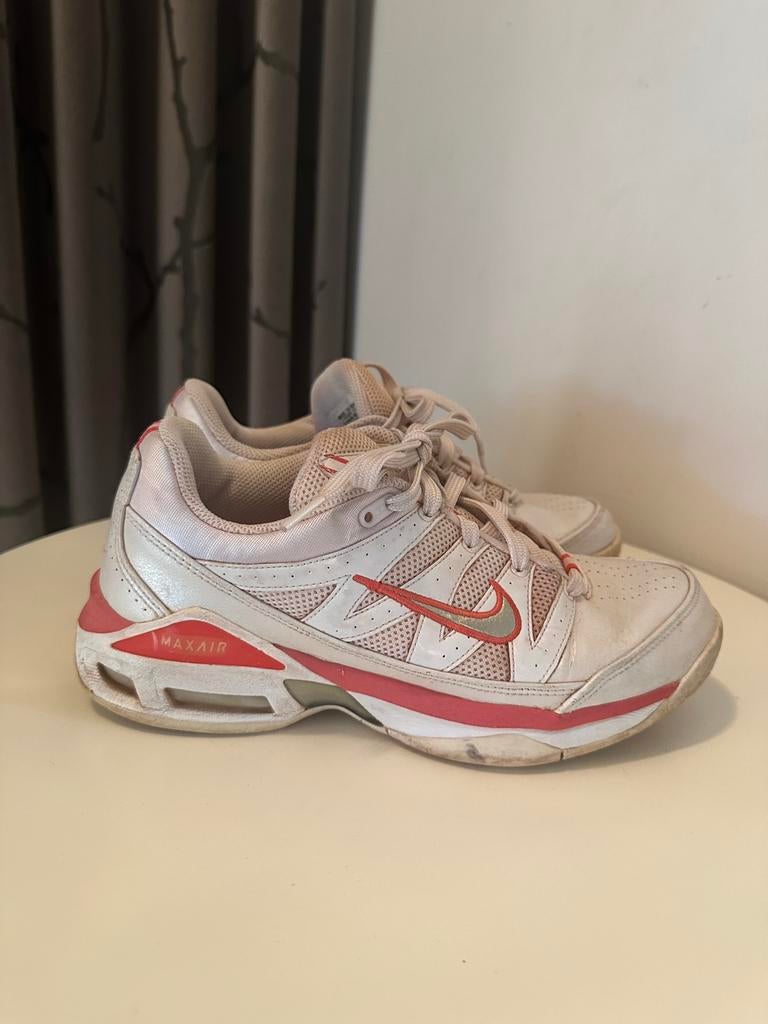 Nike Air Max maat 39 dames tennisschoenen / sportschoenen, Ophalen of Verzenden, Zo goed als nieuw