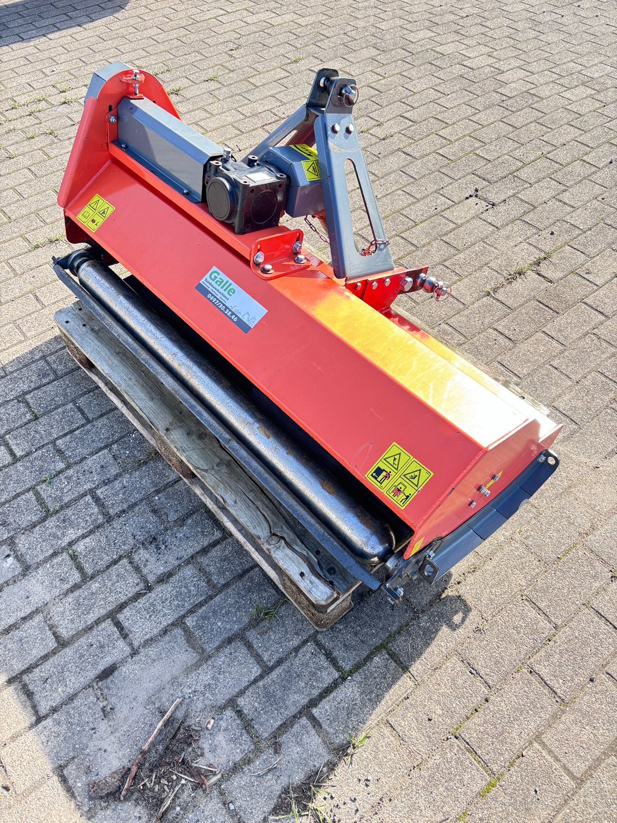 Klepelmaaier tractor, Enlèvement