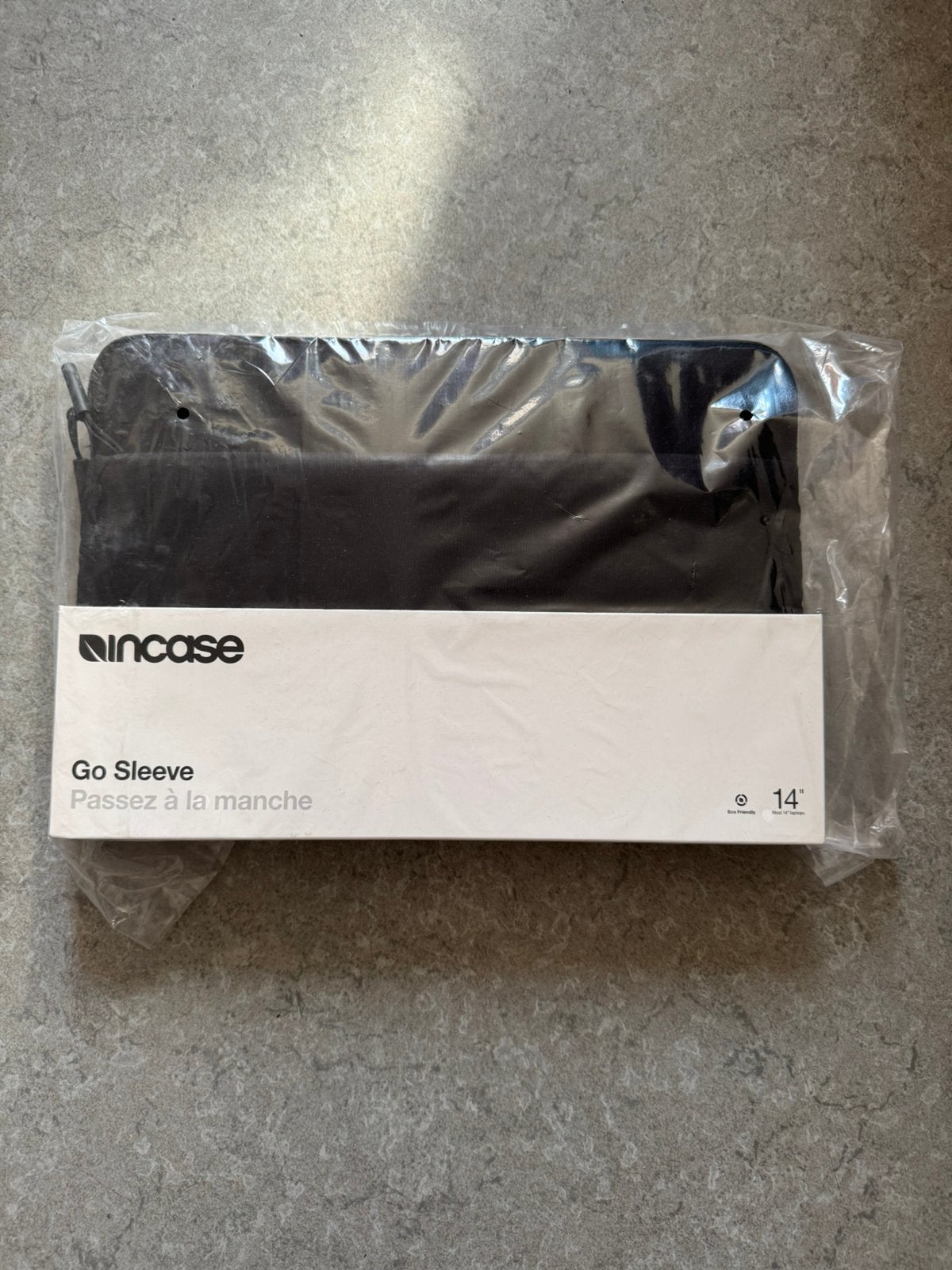 Nieuwe Laptop sleeve, Computers en Software, Ophalen of Verzenden, Zo goed als nieuw