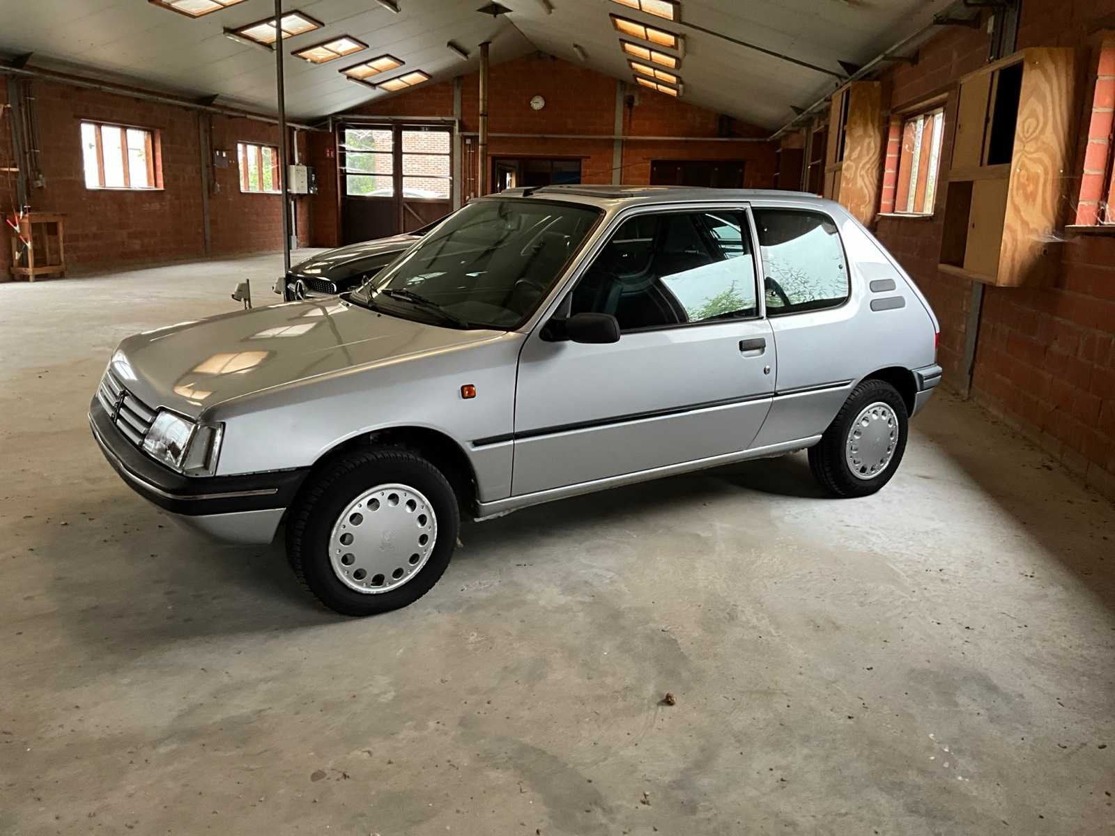 1998 Peugeot 205 Personenauto, Gebruikt, Bedrijf, Overige carrosserie, Te koop