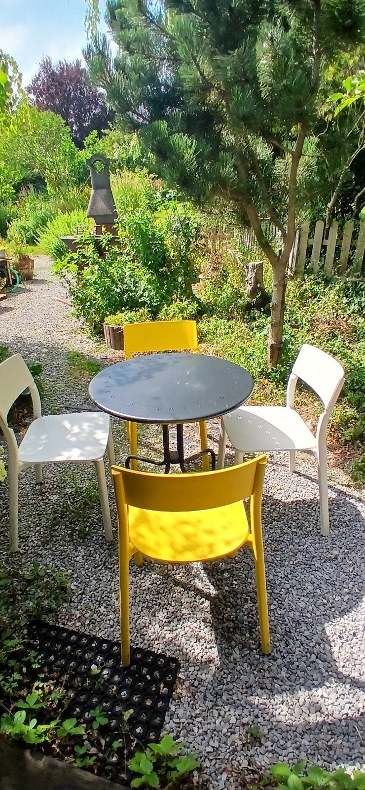 Ensemble table et 4 chaises de jardin à vendre, Enlèvement