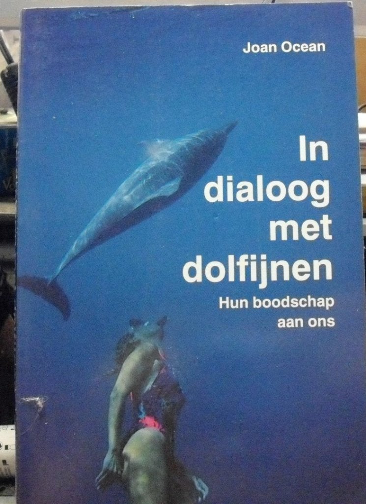 In dialoog met dolfijnen, Joan Ocean, Ophalen of Verzenden, Zo goed als nieuw