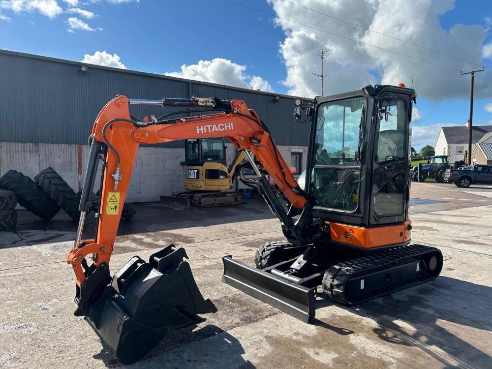 Minipelle Hitachi ZX33U, Articles professionnels, Articles professionnels Autre, Enlèvement ou Envoi