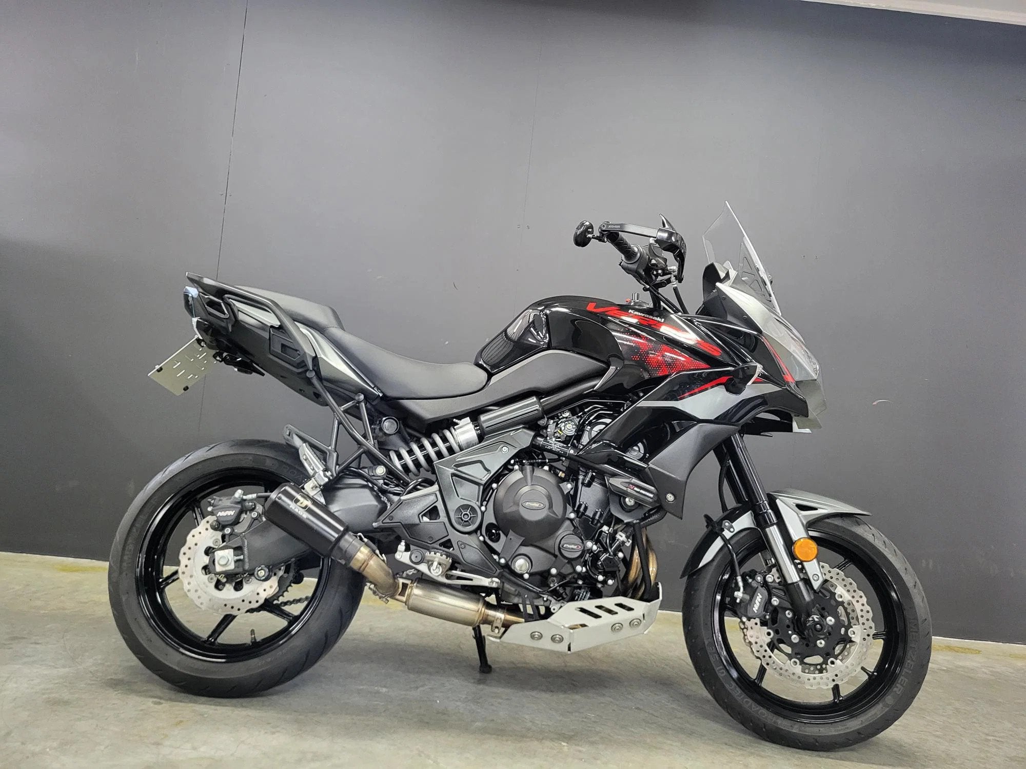Kawasaki Versys 650 lage km en met strakke looks, Entreprise, Plus de 35 kW, 650 cm³, Autre