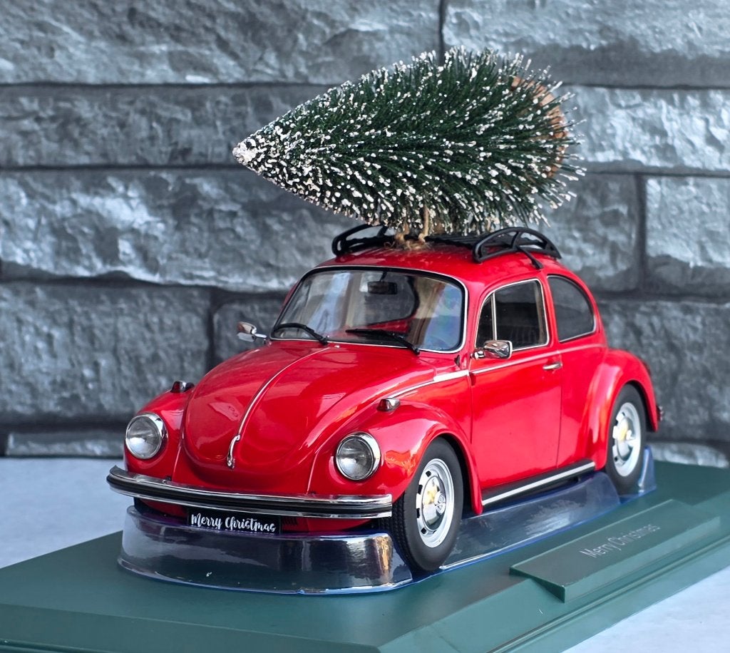 VW 1303 Coccinelle 1973 Rouge Noël 1/18ème, Hobby en Vrije tijd, Auto, Norev, Ophalen of Verzenden, Norev