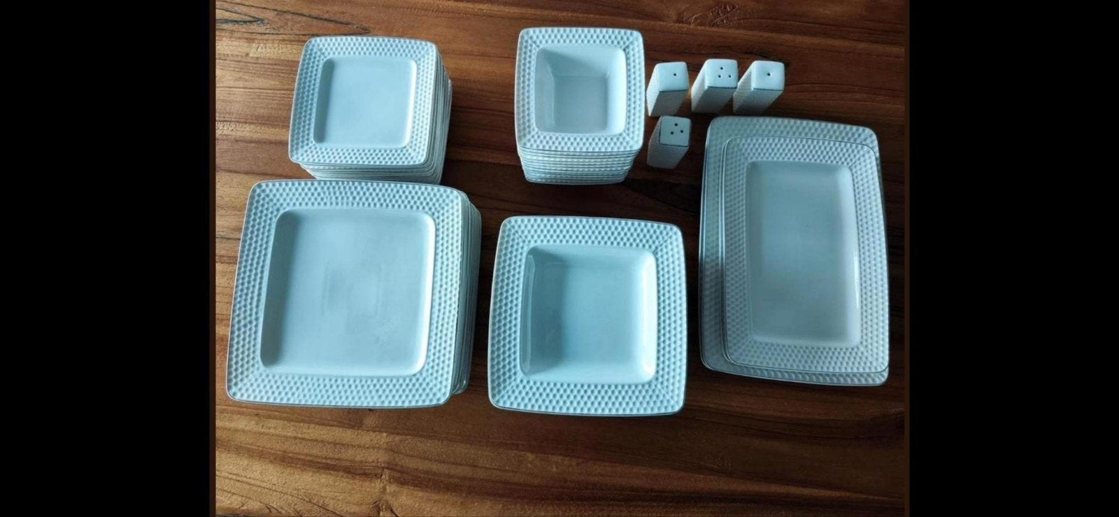 Wit servies voor 12 personen, Zo goed als nieuw, Porselein, Compleet servies
