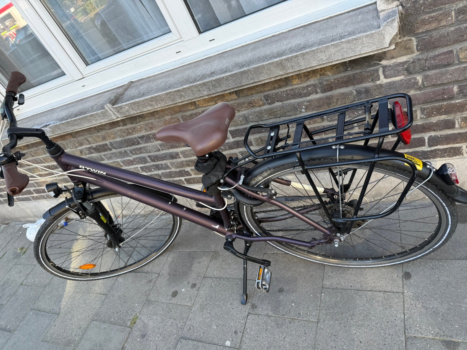 B’TWIN 28” Fiets – Shimano Versnellingen – Goede Staat, Ophalen, Zo goed als nieuw, 28 inch