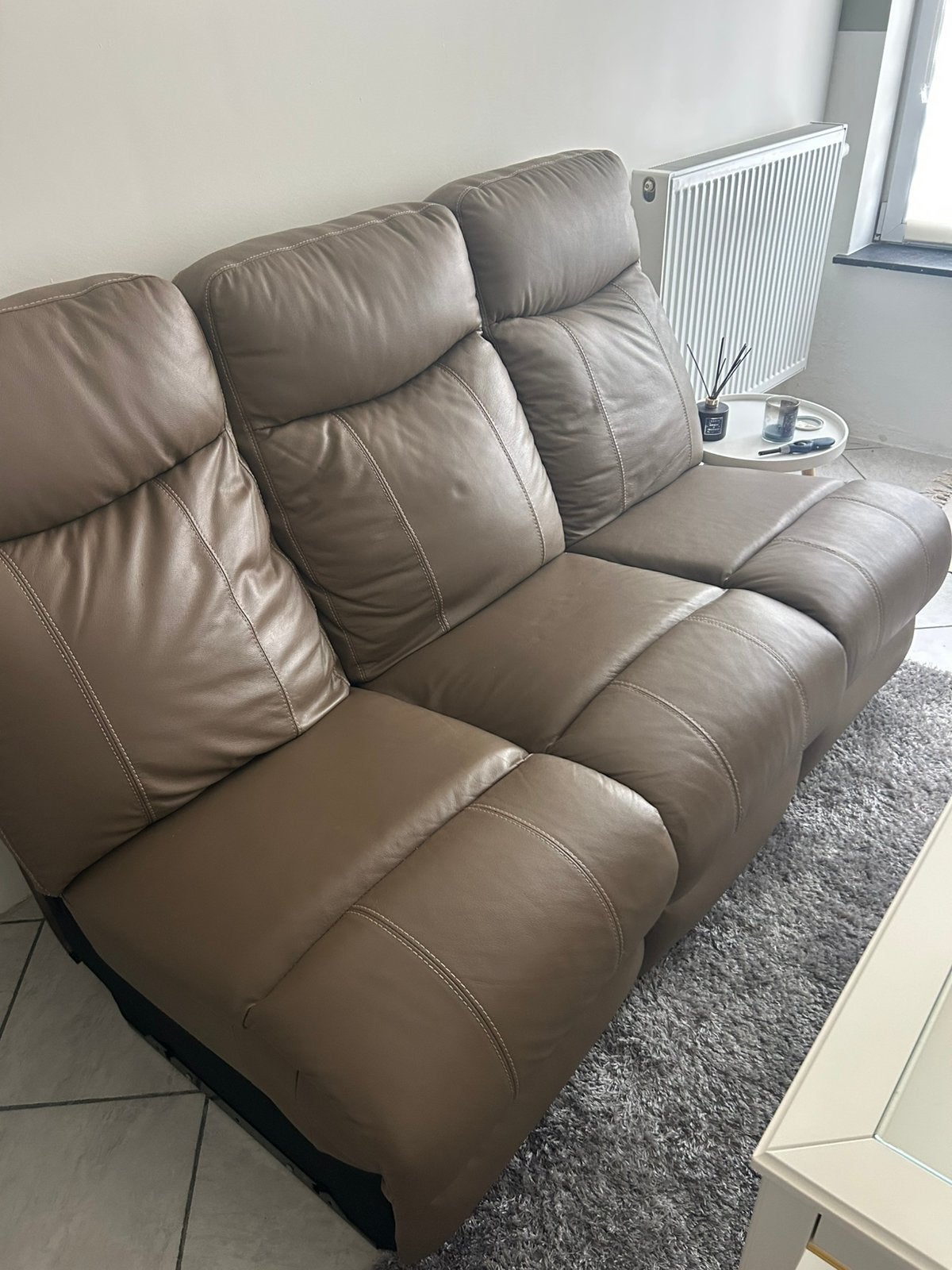 Canapé 3 places en cuir, Maison & Meubles, Canapés | Coins salons complets, Comme neuf, Cuir, Enlèvement