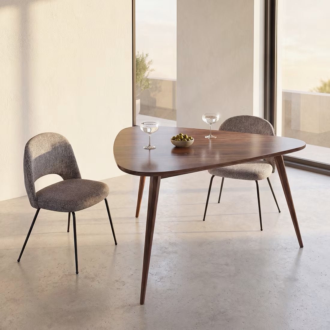 Eettafel van massief sheeshamhout, L136 cm, Huis en Inrichting, Ophalen, Zo goed als nieuw