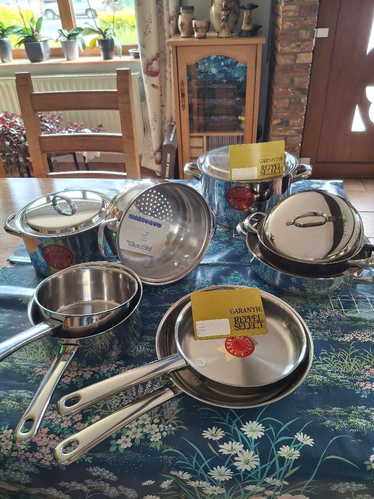 articles de table, Huis en Inrichting, Keuken | Potten en Pannen, Nieuw, Pannenset, Inox, Keramische plaat, Ophalen