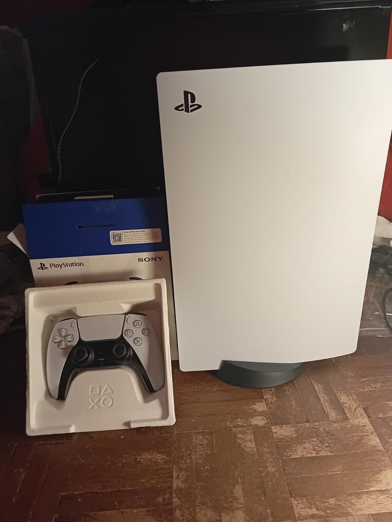 Ps5 numérique complète avec la boîte d'origine, Enlèvement ou Envoi, Comme neuf, Playstation 5