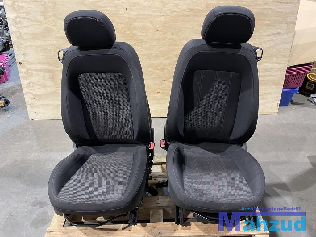 OPEL CORSA D rechts stoel achterbank 3 deurs zwart sport, Gebruikt, Opel Automobile GmbH, Kontakt@opel-infoservice.de, Opel