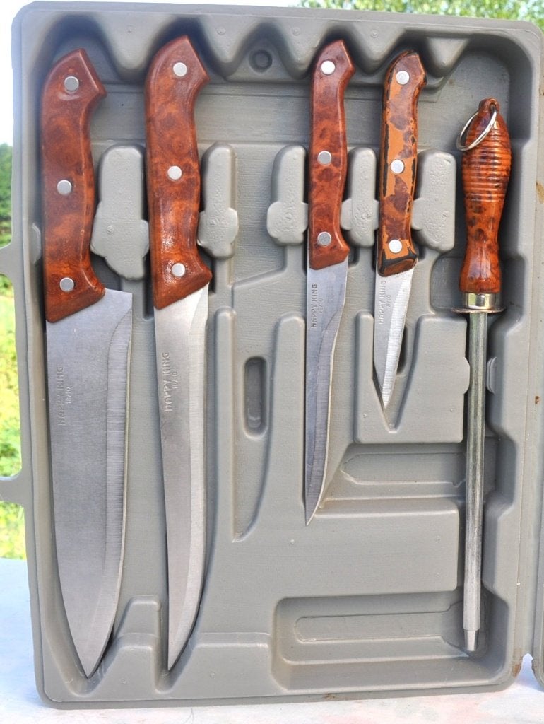 valisette couteaux de cuisine et fusil manque 1 couteau, Enlèvement ou Envoi, Comme neuf, Autres matériaux, Couteau de cuisine