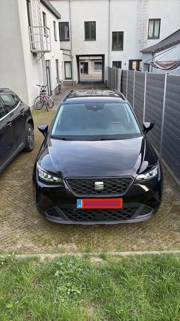 Seat Arona 1.0 TSI Move! Volledige link, Auto's, Seat, Zwart, Handgeschakeld, 5 deurs, Particulier