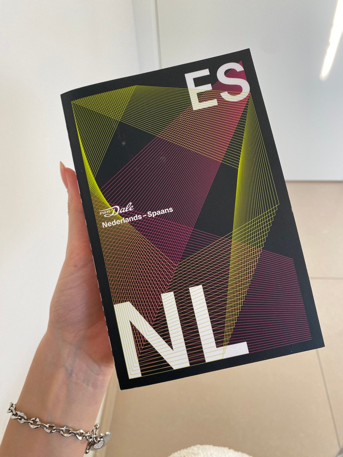 Van Dale Pocketwoordenboek Nederlands-Spaans, Boeken, Ophalen of Verzenden, Van Dale, J.B. Vuyk-Bosdriesz, Nederlands