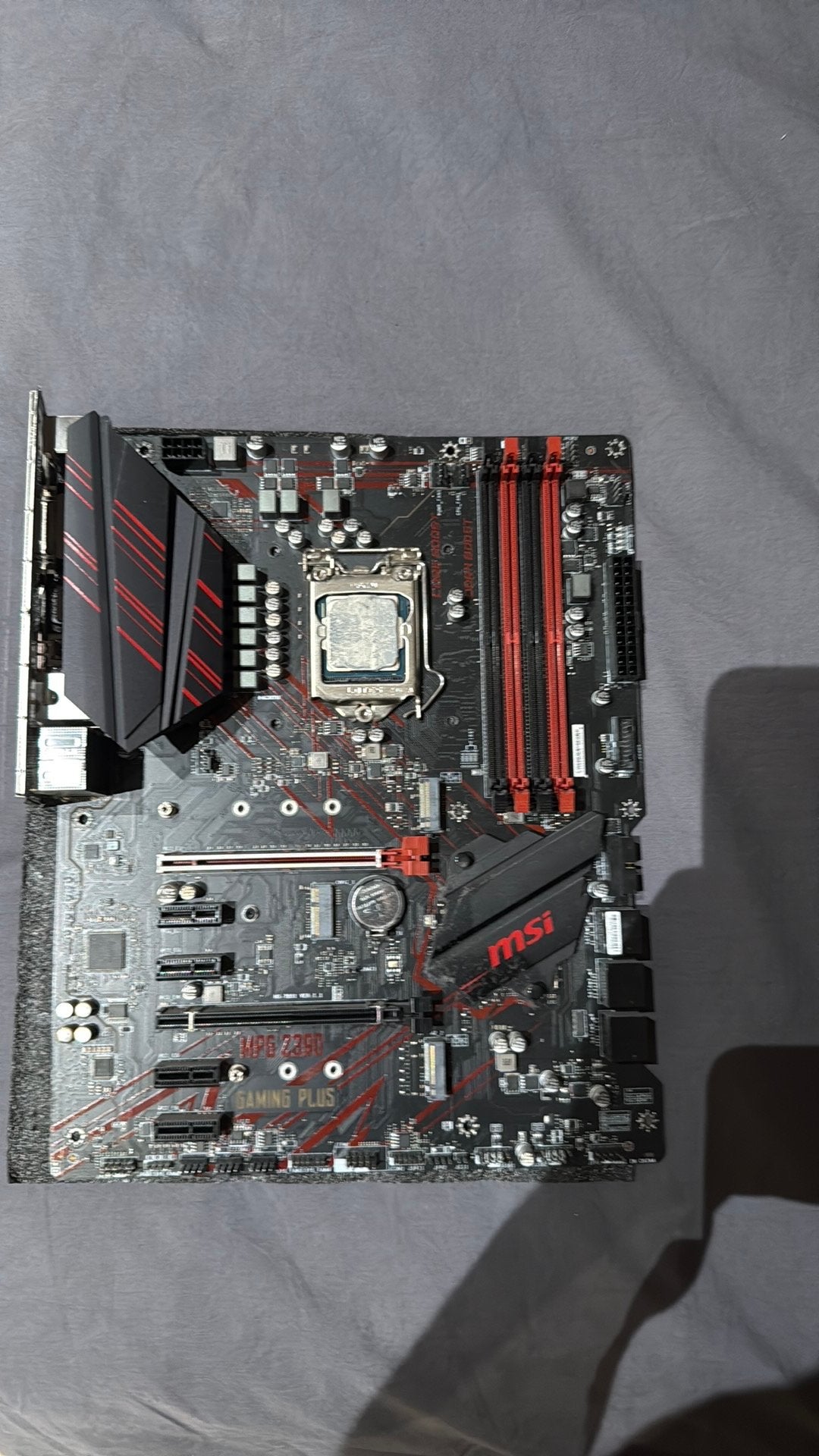 Moederbord msi gaming plus + cpu i5, Computers en Software, Moederborden, Ophalen, Zo goed als nieuw