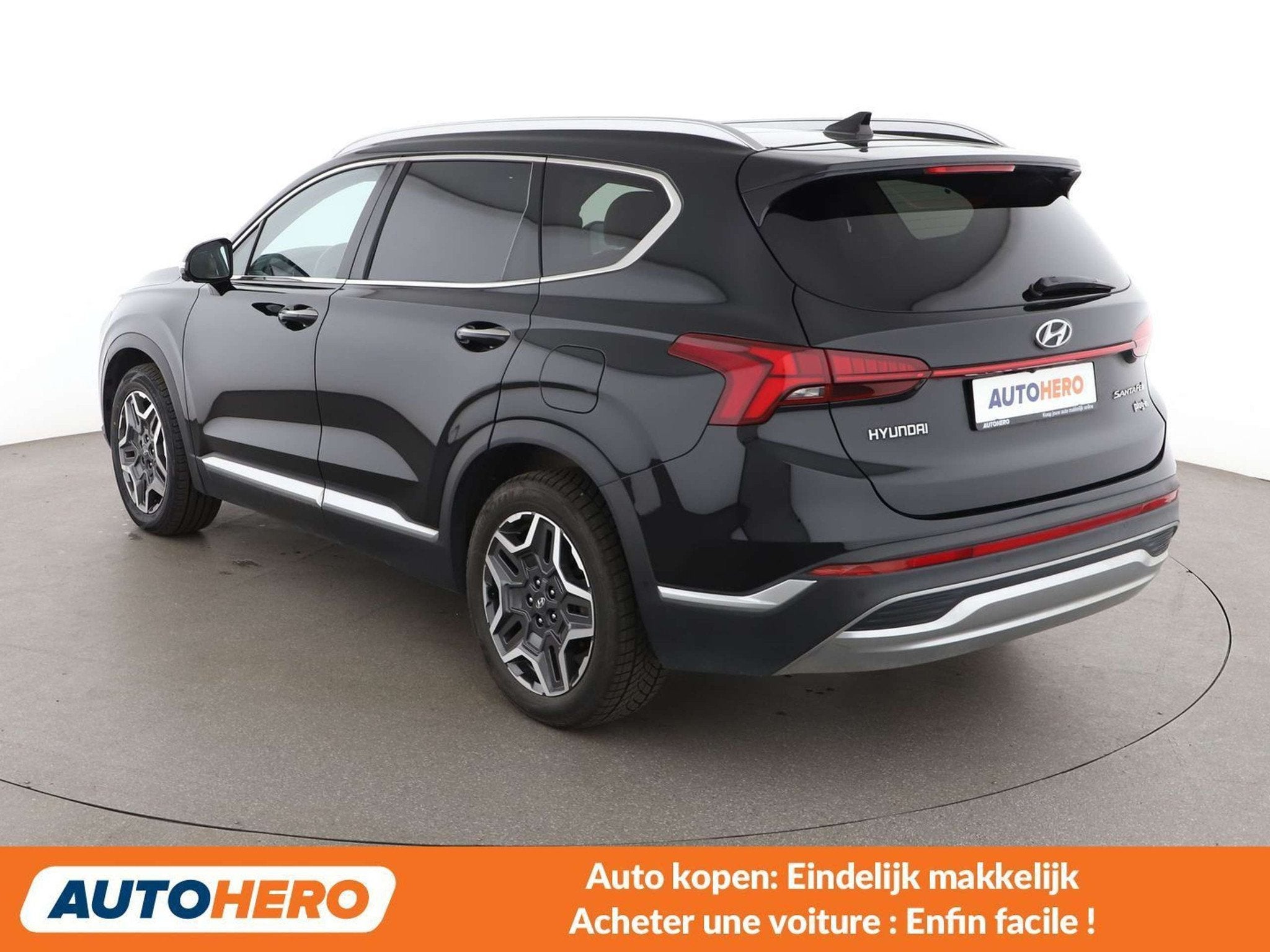 Hyundai Santa Fe 1.6 T-GDI Plug-in Hybrid 4WD (automatique), Autos, Cuir, 7 places, 5 portes, Automatique