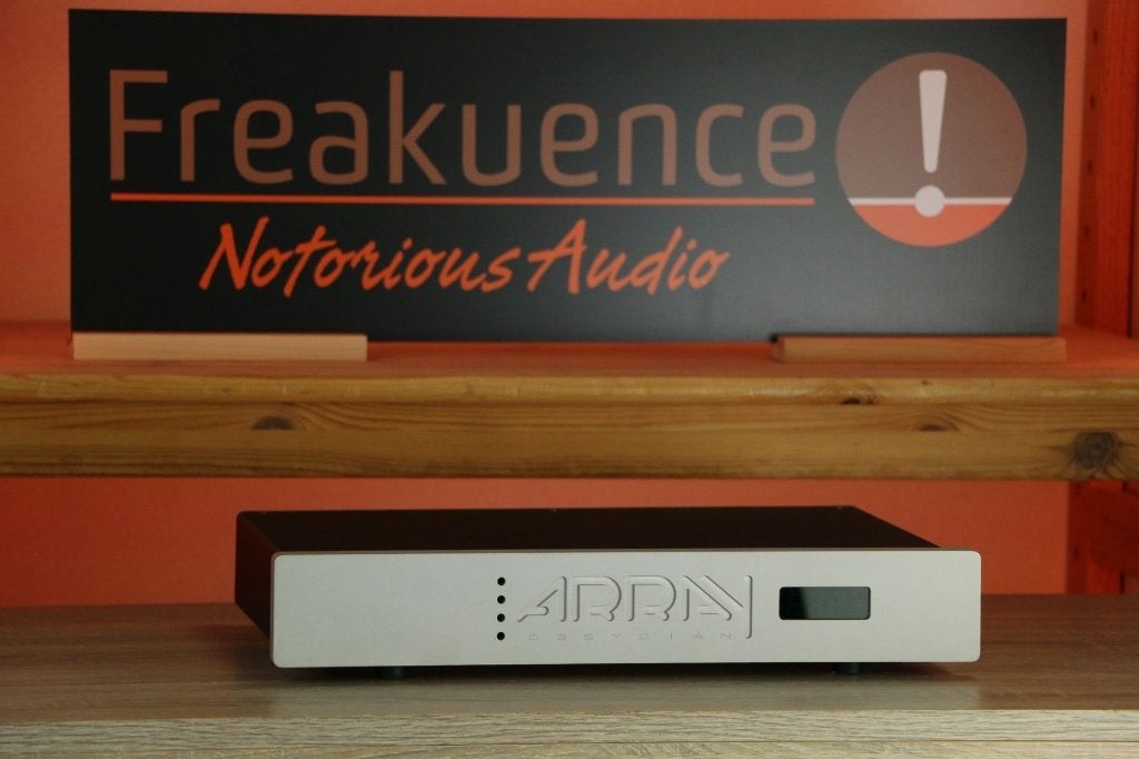 Array A-2 / A2 / A 2 TRADE.INRUIL. NL made. Yeah! Detailrijk, Ophalen of Verzenden, Zo goed als nieuw, Stereo, 120 watt of meer