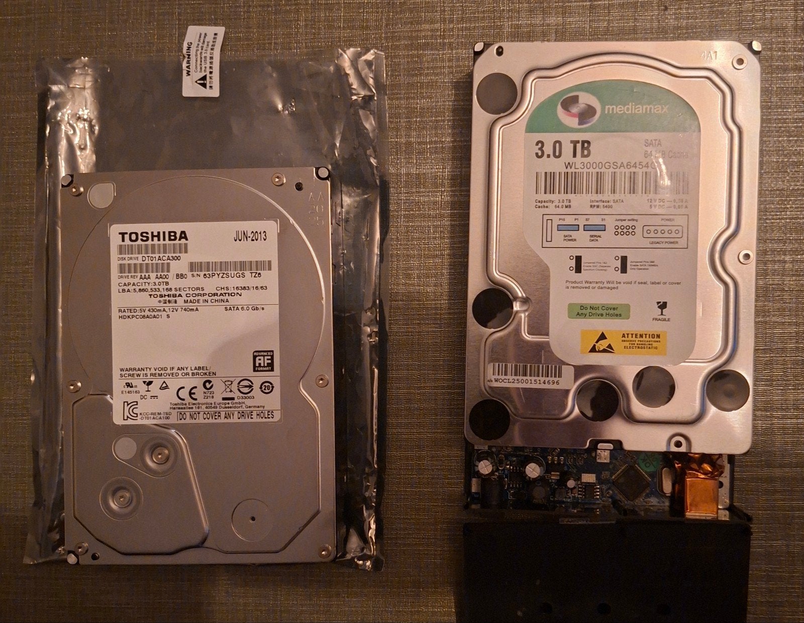 2 stuks harde schijf 3 TB, Informatique & Logiciels, Disques durs, Enlèvement ou Envoi, Comme neuf, 3 TB, Desktop