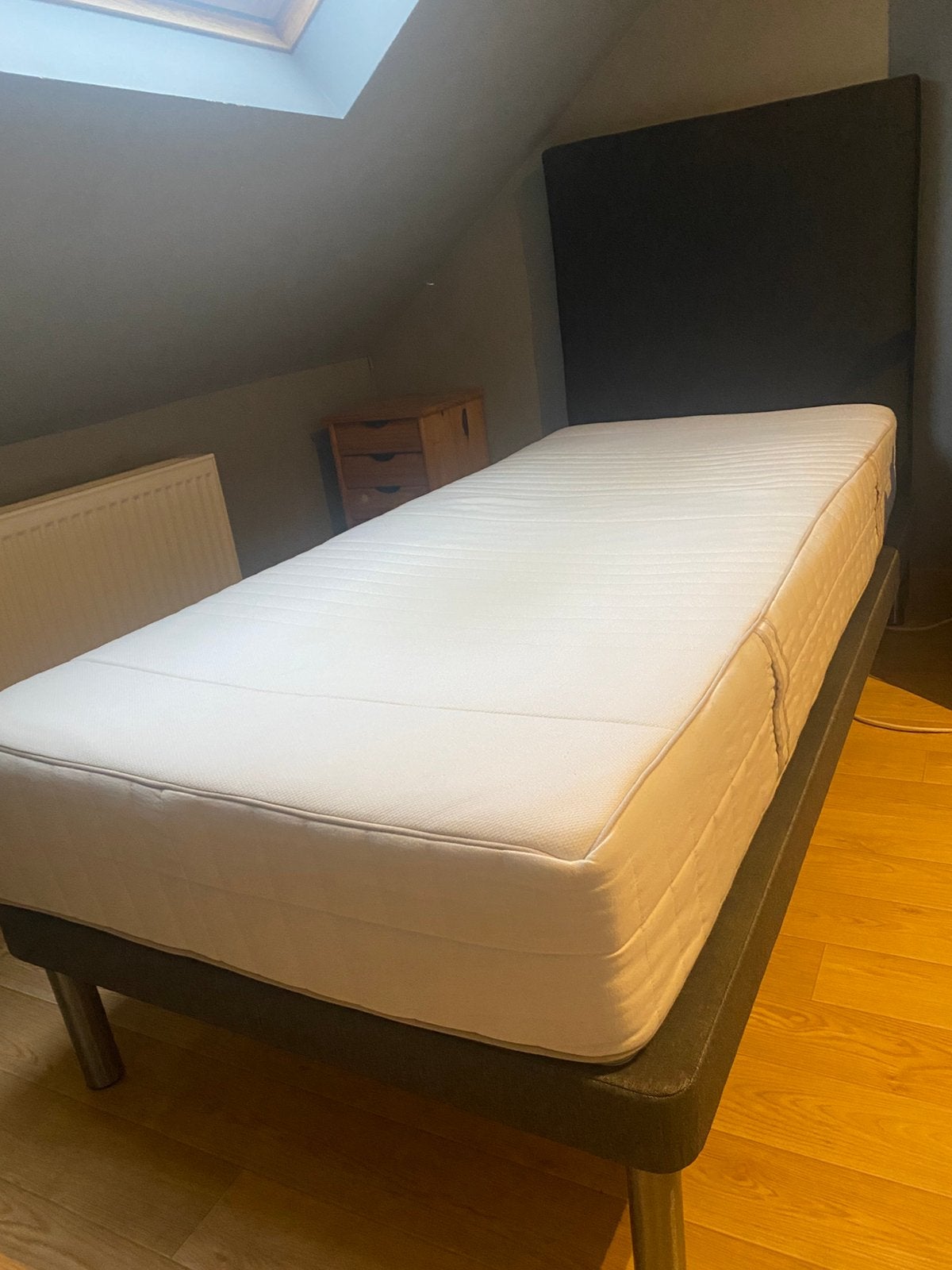 1 persoonsbed boxspring met hoofdsteun, Ophalen, Gebruikt, 90 cm, Eenpersoons