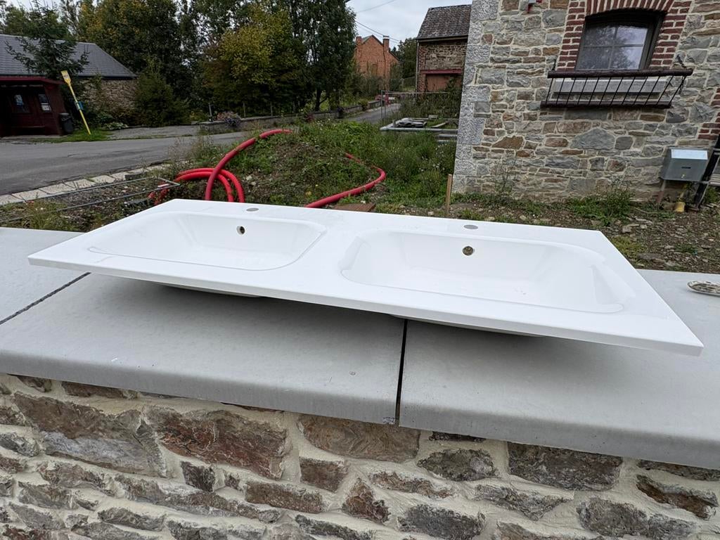 Lavabo double vasque, Bricolage & Construction, Sanitaire, Enlèvement, Comme neuf, Lavabo